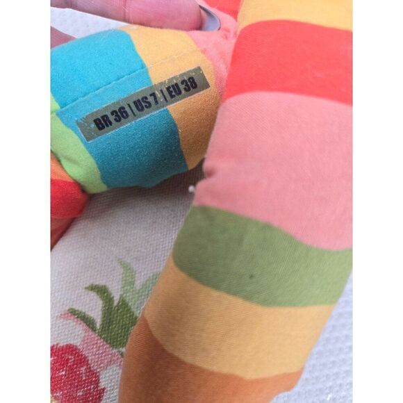 Farm Rio Colorful Stripe Fabric Sandals Padded Pineapple Flip-Flops Womens 7 - Picture 7 of 7